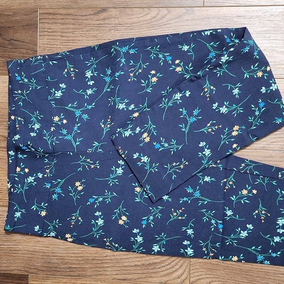 Floral Navy Stretch Pants - Picture 1 of 4